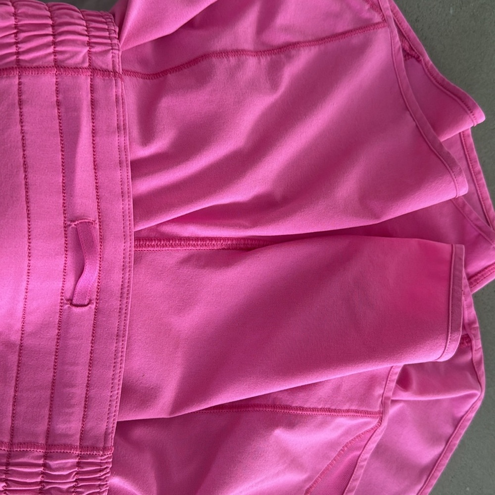 Lululemon High-Rise Hot Pink Women's Athletic Shorts - Picture 5 of 5